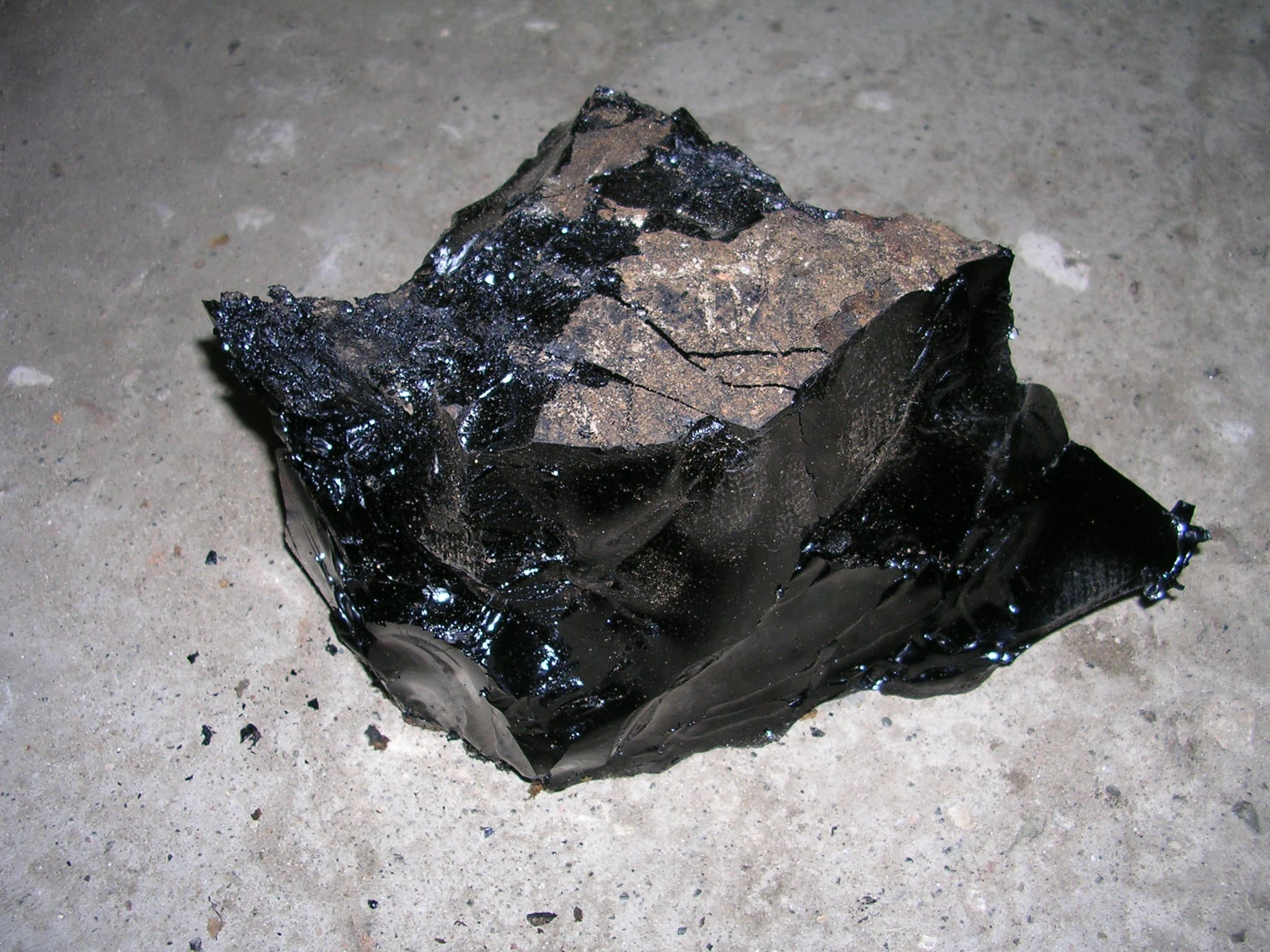 Petroleum Products & Minerals